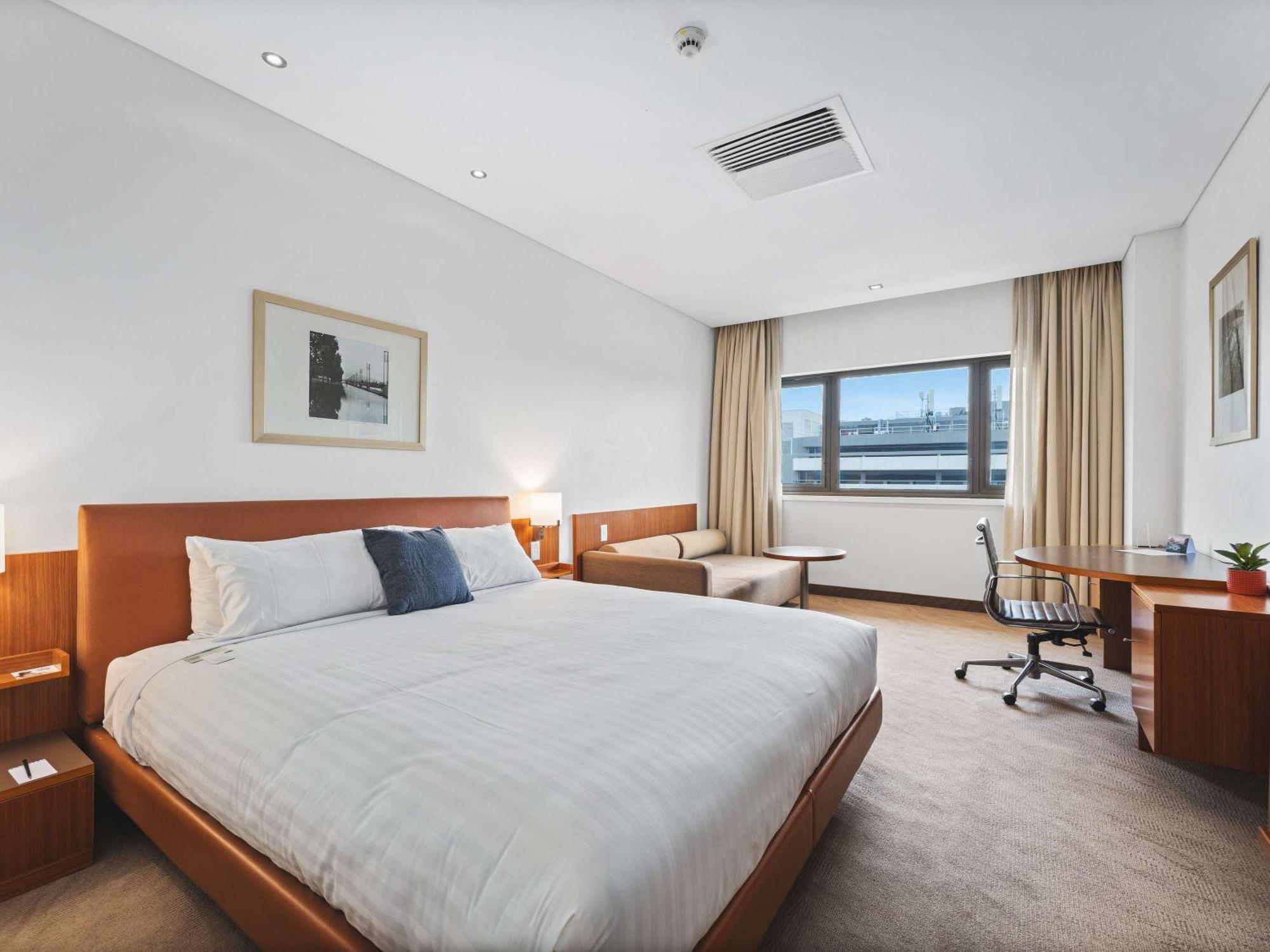 Novotel Canberra Esterno foto
