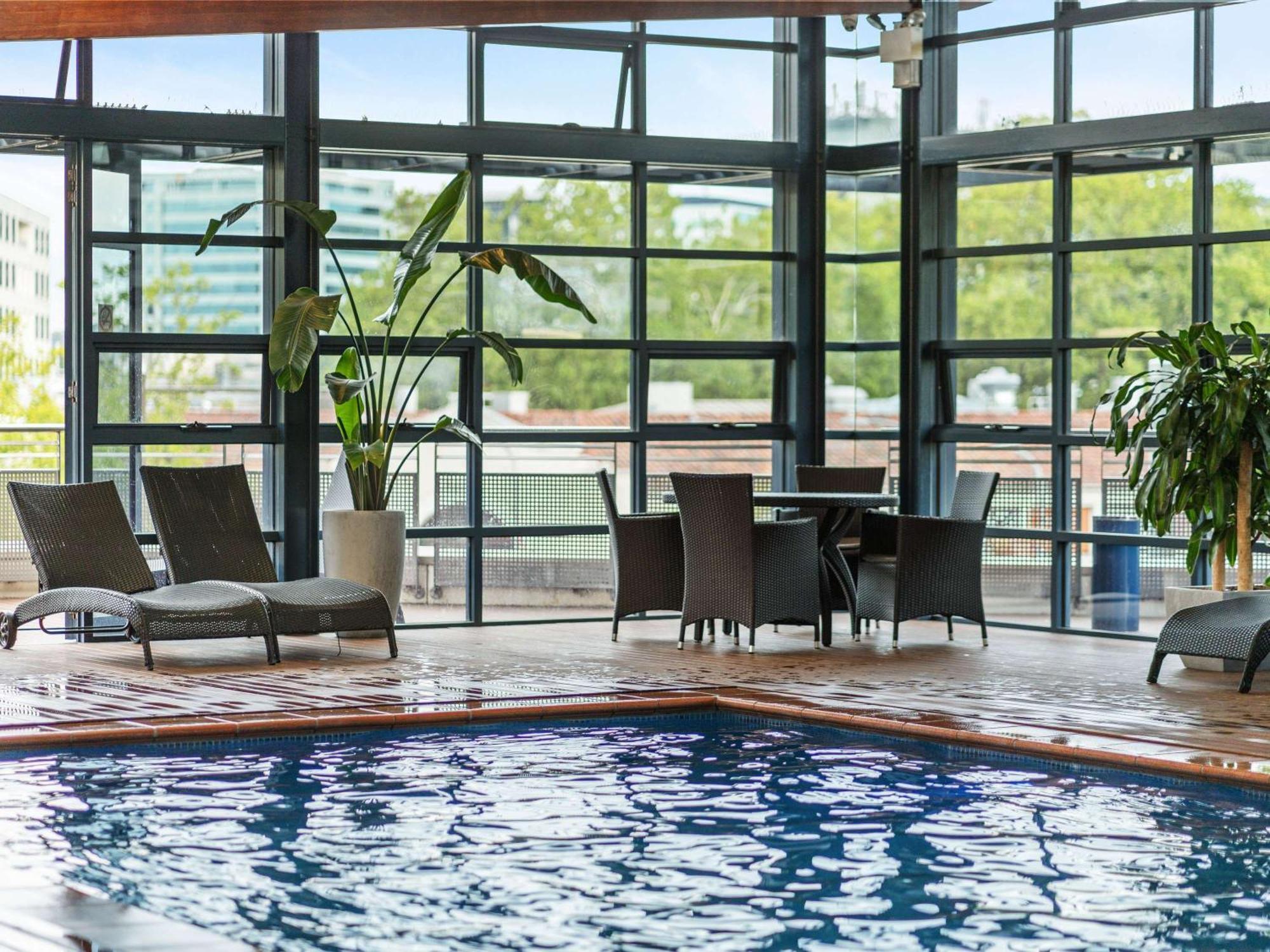 Novotel Canberra Esterno foto