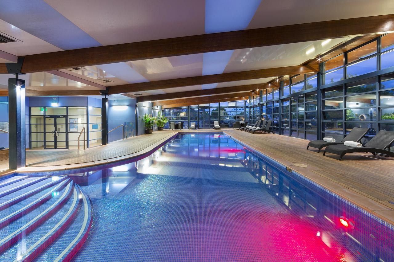 Novotel Canberra Esterno foto